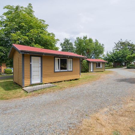 Manapouri Holiday Park Eksteriør billede