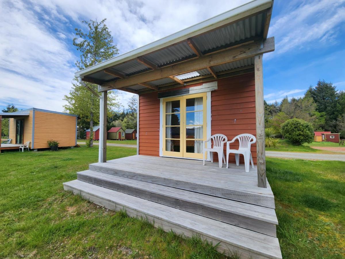 Manapouri Holiday Park Eksteriør billede