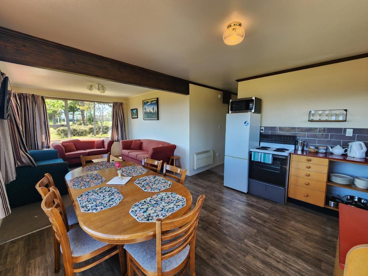 Manapouri Holiday Park Eksteriør billede