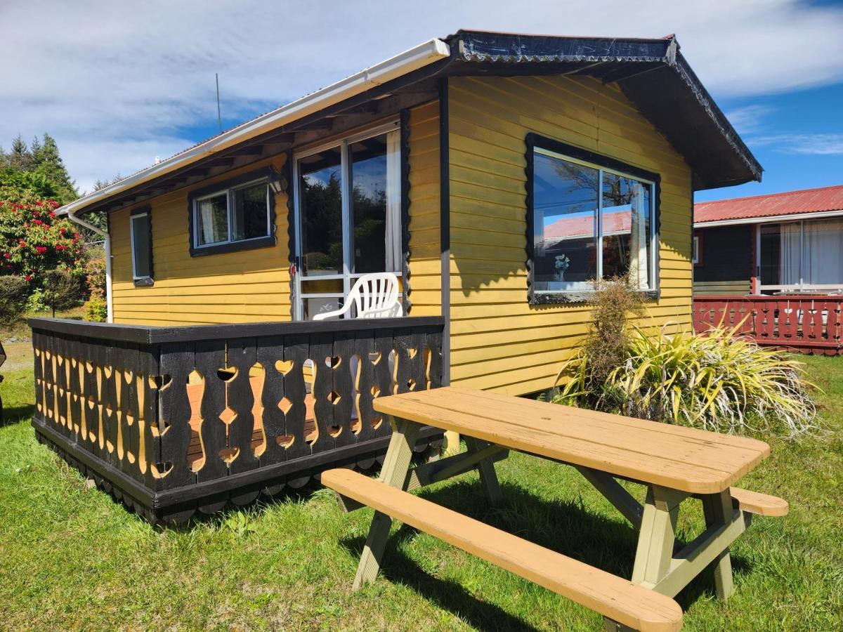 Manapouri Holiday Park Eksteriør billede
