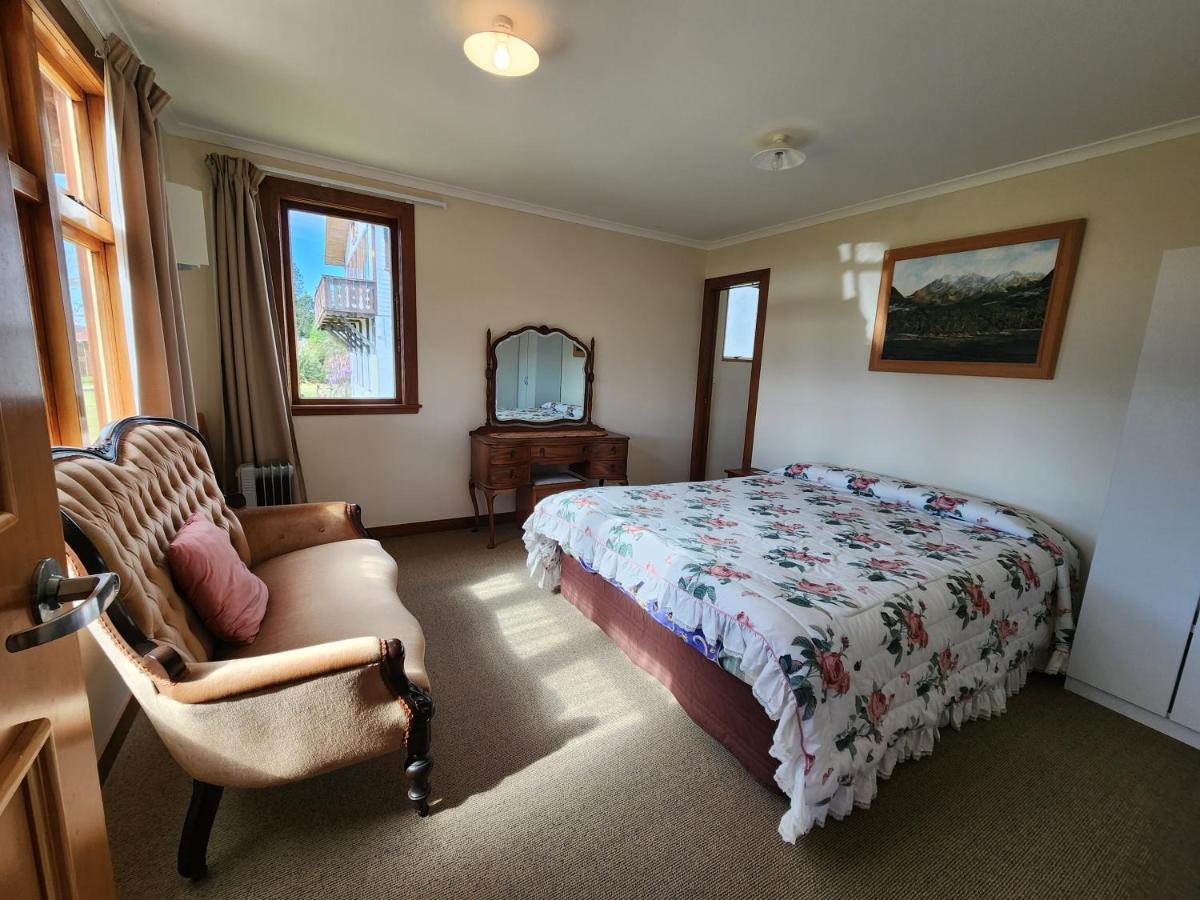 Manapouri Holiday Park Eksteriør billede