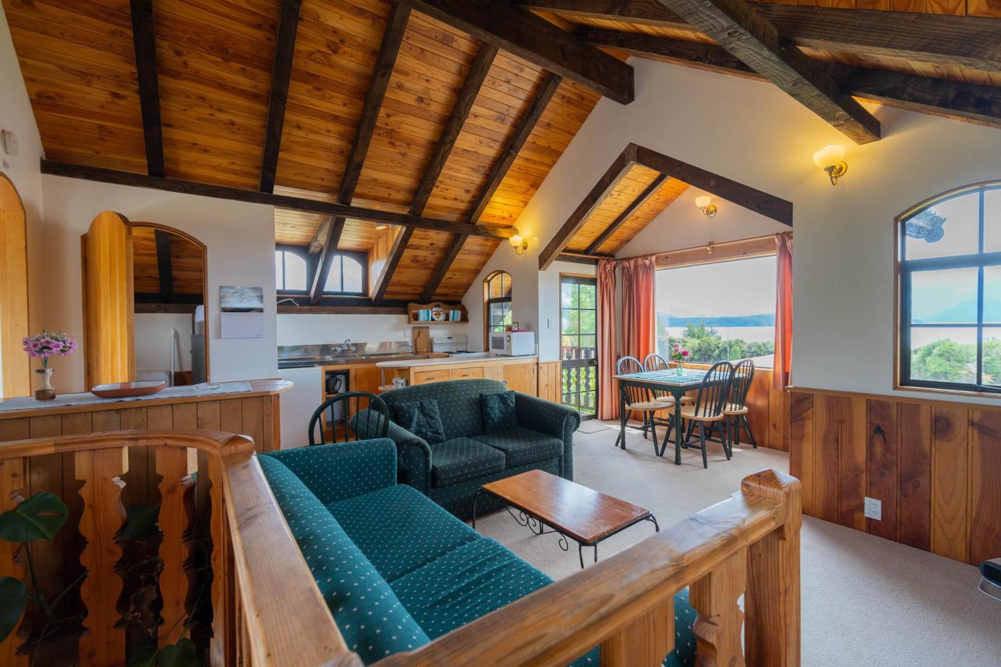 Manapouri Holiday Park Eksteriør billede